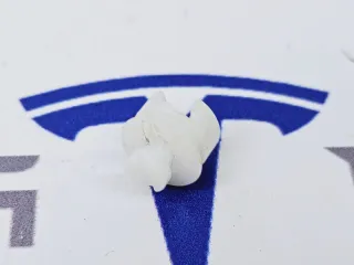 1061814-00,1061816-00 Электропривод замка капота Tesla model S Арт 24579, вид 1