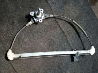  Стеклоподъемник правый задний Mazda 3 BK Арт 86654307, вид 1