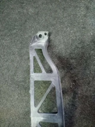  Кронштейн крепления бампера переднего Mazda 3 BK Арт 86717608, вид 3