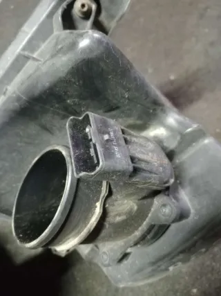 728342060,27460713 Расходомер Mazda 3 BK 1.6л Арт 86717786, вид 1