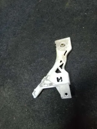  Кронштейн крепления бампера переднего Mazda 3 BK Арт 86717867, вид 2