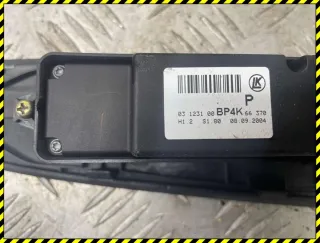 03123100 Блок управления стеклоподъемниками Mazda 3 BK Арт 86735813, вид 3