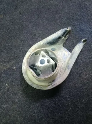  Подушка двигателя Mazda 3 BK 1.6л Арт 86747921, вид 2