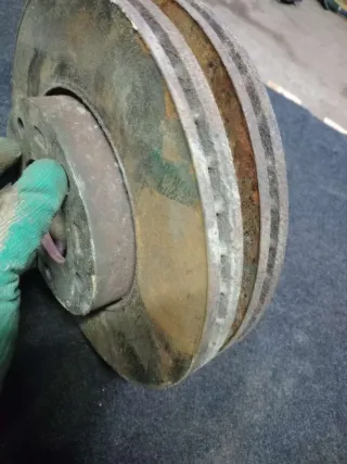  Диск тормозной передний Mazda 3 BK Арт 86766970, вид 3