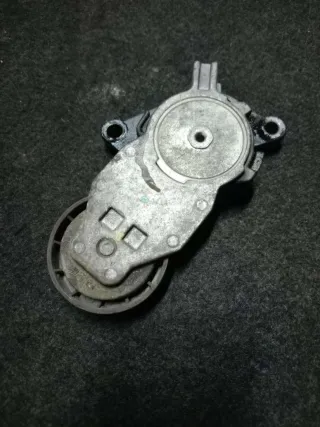  Натяжитель ремня генератора Mazda 3 BK 1.6л Арт 86777126, вид 1