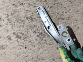  Петля капота левая Audi A6 C5 (S6,RS6) Арт 86835917, вид 4