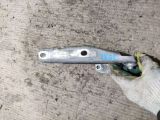  Петля капота левая Audi A6 C5 (S6,RS6) Арт 86835917, вид 3