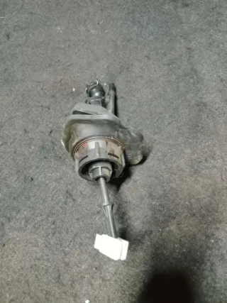 3m517a543ae Цилиндр сцепления главный Mazda 3 BK 1.6л Арт 86838839, вид 2