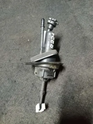 3m517a543ae Цилиндр сцепления главный Mazda 3 BK 1.6л Арт 86838839, вид 1