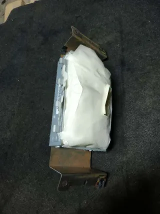  Подушка безопасности пассажира Mazda 3 BK Арт 86838952, вид 1