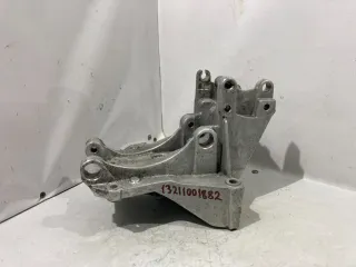 9643834880 Кронштейн генератора Citroen C8 2.2л HDI Арт A13211001882, вид 1