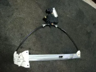  Стеклоподъемник электрический передний левый Mazda 3 BK Арт 86848905, вид 2