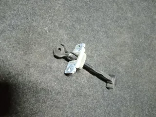  Ограничитель открывания двери задней Mazda 3 BK Арт 86854770, вид 1