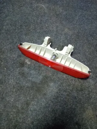  Дополнительный фонарь (Стоп-сигнал) Mazda 3 BK Арт 86855355, вид 1