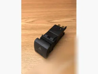 Кнопка аварийной сигнализации Citroen Xantia Арт 135900814, вид 1