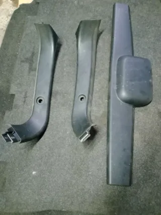  Обшивка крышки багажника Mazda 3 BK Арт 86866020, вид 1