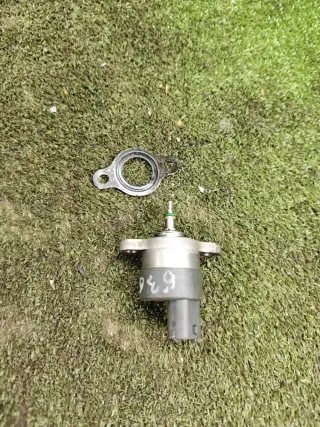 0281002500 Клапан ТНВД Citroen Jumper 1 2.8л Арт 80407, вид 1