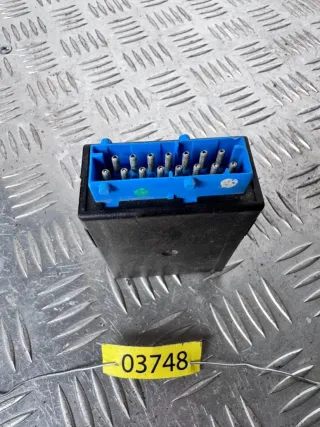 110187, 05012110, 61.35-8359031, 61358359031 Реле стеклоочистителей (дворников) BMW 3 E36 Арт 03748, вид 2