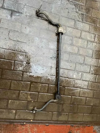  Стабилизатор подвески поперечной устойчивости BMW 3 E46 Арт V41-33, вид 1