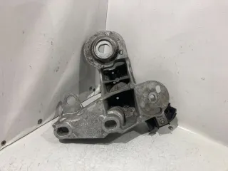 8E0199352F Крепление втулки стабилизатора Audi A6 C5 (S6,RS6) Арт D13211092559, вид 3