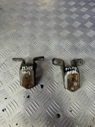  Петля двери передней правой Mazda 3 BK Арт 60085890, вид 1