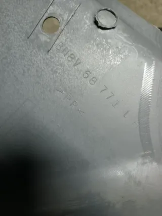 BN8V68771 Обшивка стойки задней левой (накладка) Mazda 3 BK Арт 86991590, вид 2