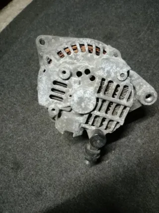 A2TC0091 Генератор Mazda 3 BK 1.6л Арт 86995280, вид 3