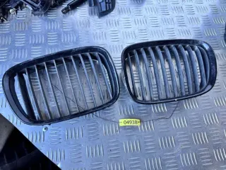 8159312, 8159311 Решетка капота BMW 5 E39 Арт 04938, вид 1