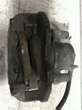  Суппорт передний правый Mazda 3 BK Арт 87018013, вид 6