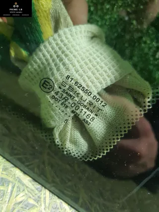 81325500012 Стекло кузовное боковое правое MAN TGA Арт 23404, вид 2