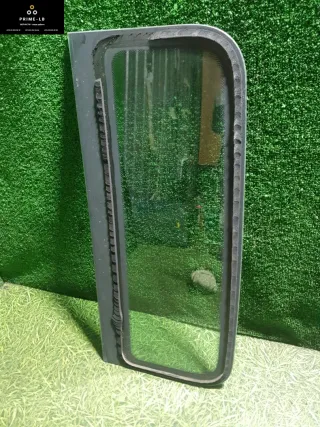 81325500012 Стекло кузовное боковое правое MAN TGA Арт 23404, вид 4