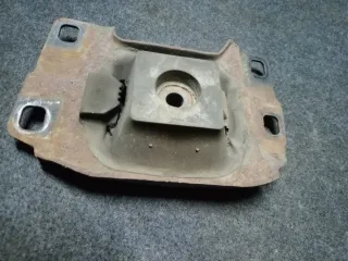  Подушка крепления кпп Mazda 3 BK 1.6л Арт 87028856, вид 4