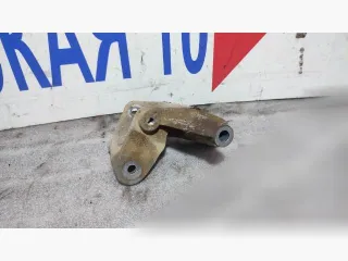 DG5139011, DG8039011 Кронштейн КПП Mazda 3 BK 1.3л Арт KR079, вид 1