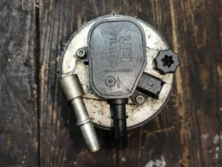 Y603134809A Фильтр топливный Mazda 3 BK 1.6л TDi Арт 87090510, вид 3