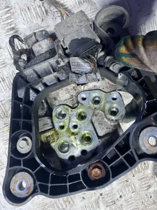 10641010 Блок клапанов активного стабилизатора BMW 7 F01/F02 Арт 87104981, вид 8