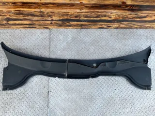 3C1819403B Решетка стеклоочистителя (Дождевик) Volkswagen Passat B6 Арт 87122329, вид 1