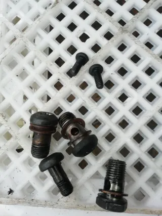 30713305, 30696260 Маслопровод турбокомпрессора Volvo XC70 2 2.4л Арт 1997, вид 6