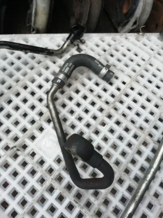 30713305, 30696260 Маслопровод турбокомпрессора Volvo V70 2 2.4л Арт 1998, вид 3