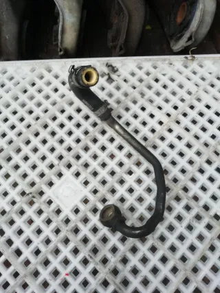 30713305, 30696260 Маслопровод турбокомпрессора Volvo S60 1 2.4л Арт 1999, вид 3