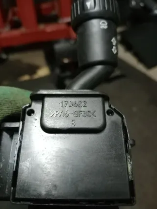 17D682 Переключатель поворотов Mazda 3 BK Арт 87181600, вид 2