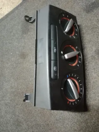  Блок управления печки / климат-контроля Mazda 3 BK Арт 87182656, вид 4