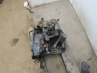 3M5R7002YG КПП механическая (МКПП) Mazda 3 BK 1.6л Арт 1962, вид 1