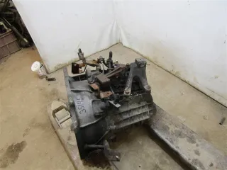 3M5R7002YG КПП механическая (МКПП) Mazda 3 BK 1.6л Арт 1962, вид 2