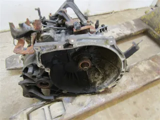 3M5R7002YG КПП механическая (МКПП) Mazda 3 BK 1.6л Арт 1962, вид 3