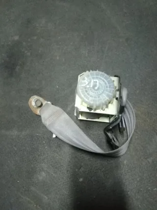  Ремень безопасности задний правый Mazda 3 BK Арт 87215398, вид 1