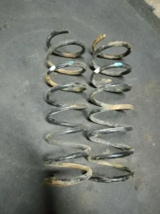  Пружина подвески задняя Mazda 3 BK Арт 87215461, вид 2