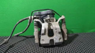 32353472, 18516001 A Суппорт тормозной задний левый Chrysler 200 Арт 87215988, вид 1