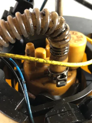 4F0919050F Колба в бак Audi A6 C6 (S6,RS6) 3.0л Арт 87310917, вид 3