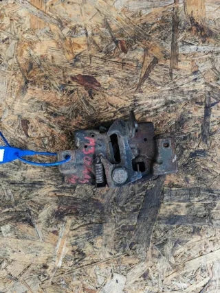  Замок капота Mazda 3 BK Арт 70585770, вид 1