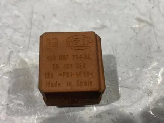 90491314 Реле стеклоочистителей (дворников) Opel Astra H Арт 3211943593, вид 3